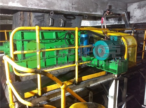 02 TCC-B系列煤泥細碎機.jpg